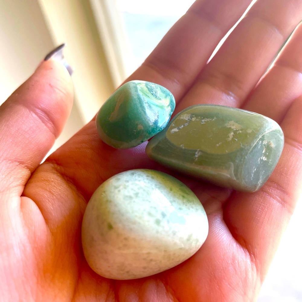 Green Aventurine tumble